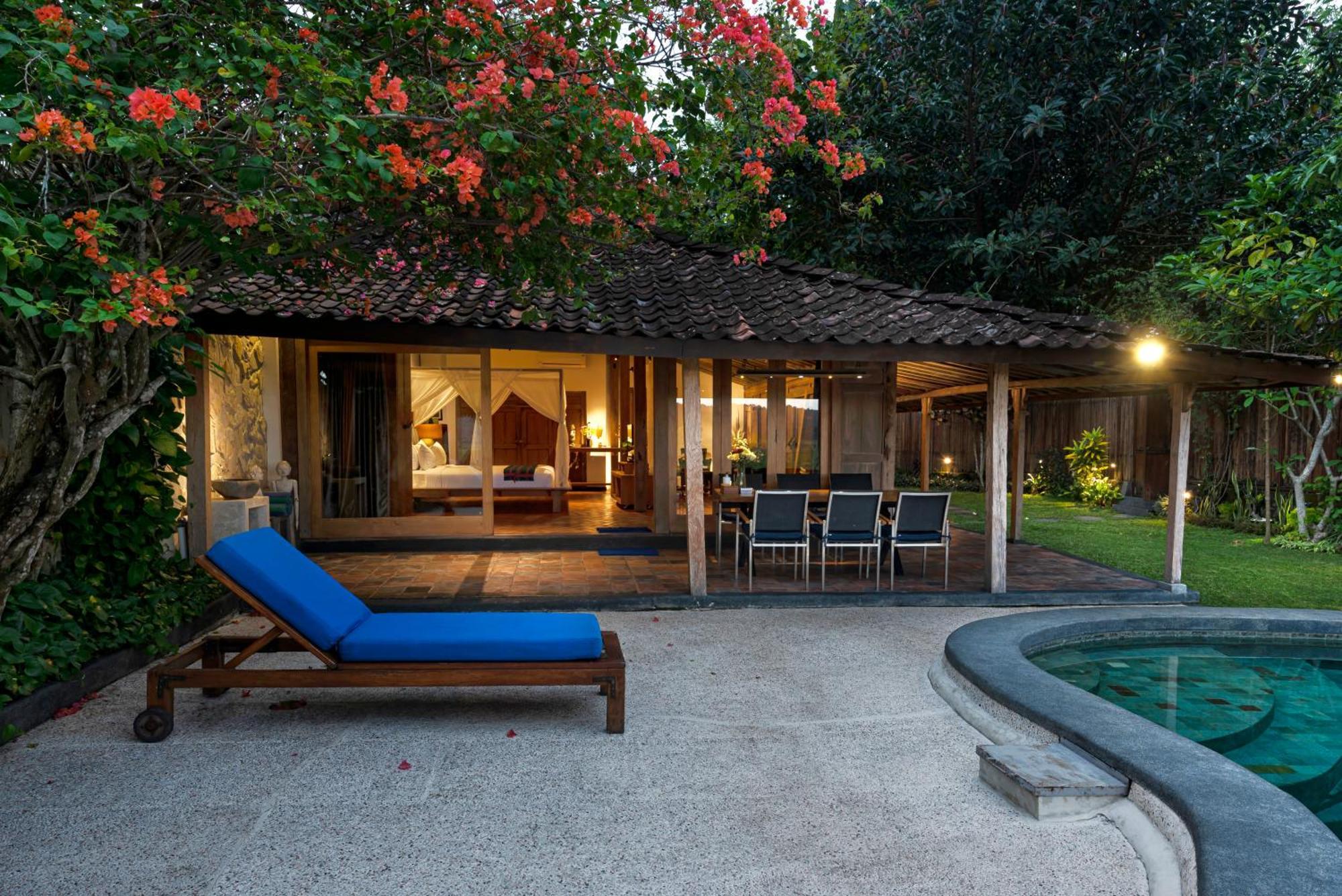 Villa Blue Steps Γιογκιακάρτα Εξωτερικό φωτογραφία
