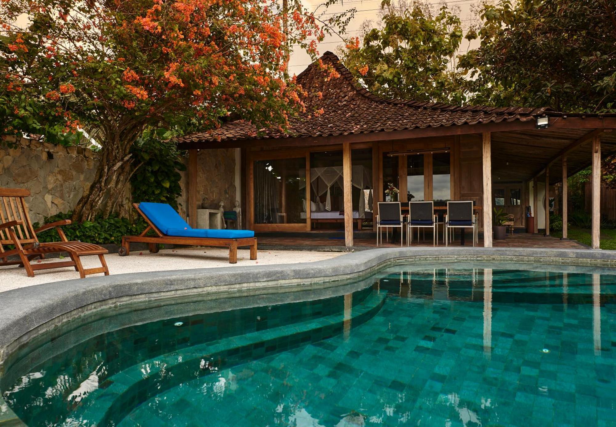 Villa Blue Steps Γιογκιακάρτα Εξωτερικό φωτογραφία